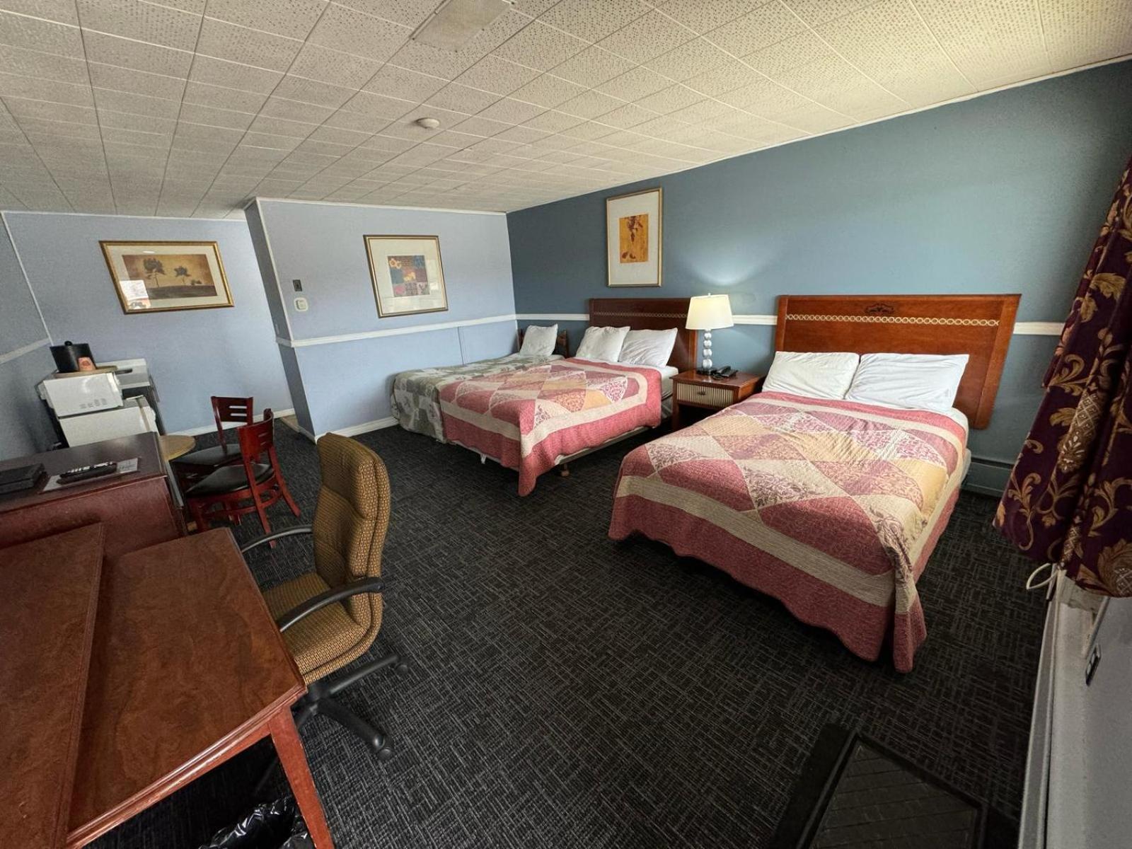 ธริฟต์ลอดจ์ คอกเครน เซาท์ Hotel Cochrane ภายนอก รูปภาพ